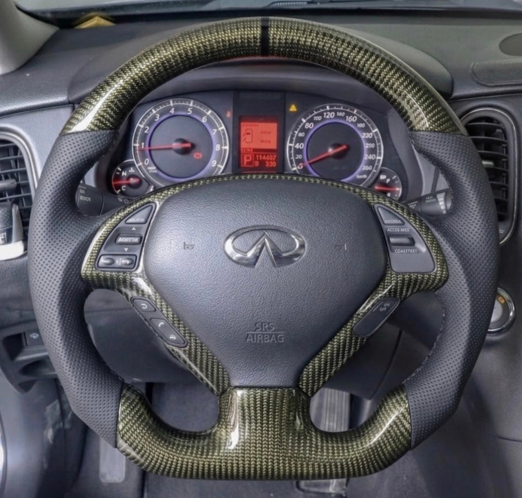 INFINITI G35/G37/Q40 (2007-2015) Carbon Fiber Steering Wheel W/Trim Piece