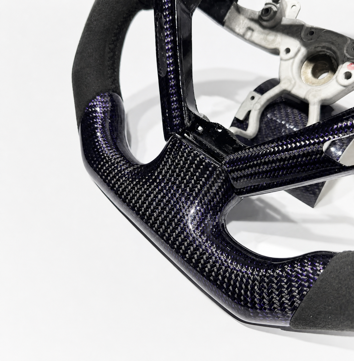 INFINITI G35/G37/Q40 (2007-2015) Carbon Fiber Steering Wheel W/Alcantara And Trim Piece